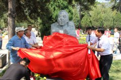 赵树理：中国现代文学史上的璀璨星辰